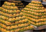 Classic Pistachio Baklava XL Metal Box