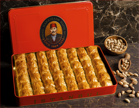 Pistachio Dry Baklava XL Metal Box